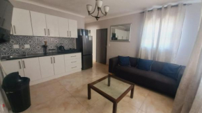 Zoe Apartment